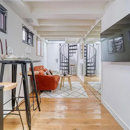 شقة Superbe Loft Lumineux Alesia- Ii